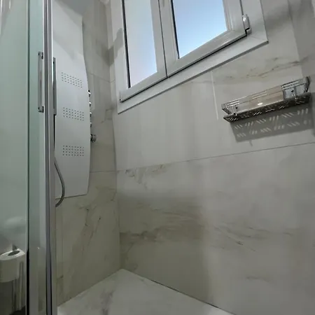 게스트하우스 Lupo Luxury 4*