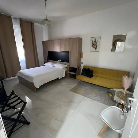 Pensión Lupo Luxury Bolonia