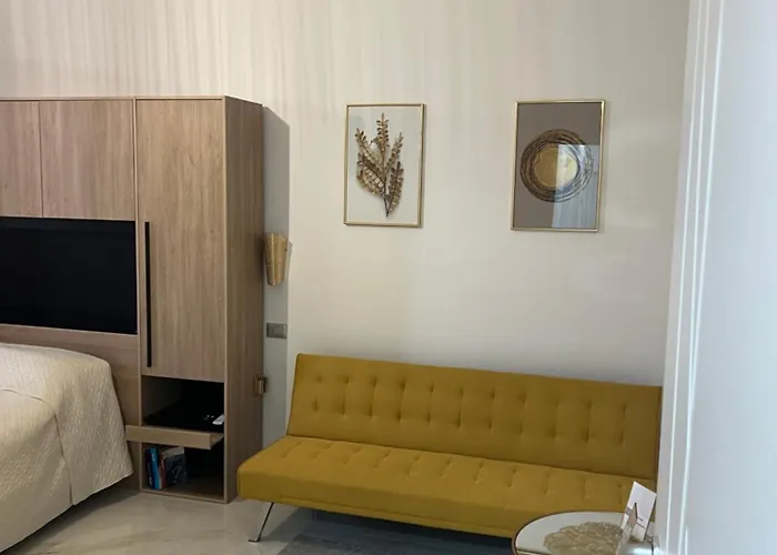 Casa de hóspedes Lupo Luxury 4*