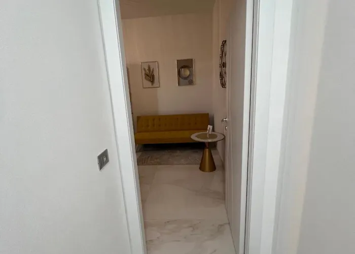 Lupo Luxury بيت ضيافة