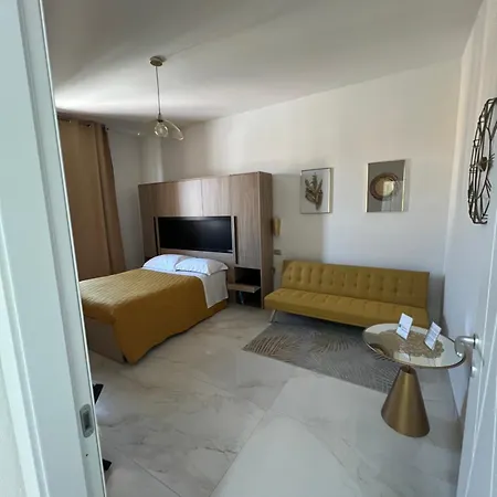 Lupo Luxury Konukevi *