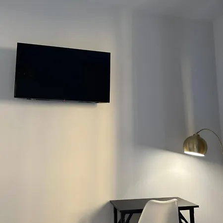 Lupo Luxury * Bologna